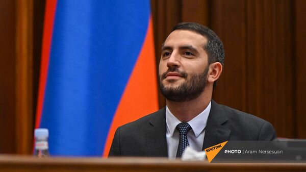 Вице-спикер НС Рубен Рубинян на заседании Парламента (4 августа 2021). Еревaн - Sputnik Армения