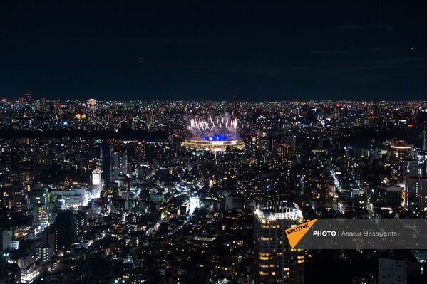 Գիշերային Տոկիոն և օլիմպիական մարզադաշտը - Sputnik Արմենիա