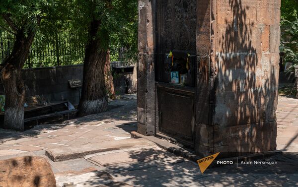 Петеванский памятник-хачкар в Канакере - Sputnik Армения