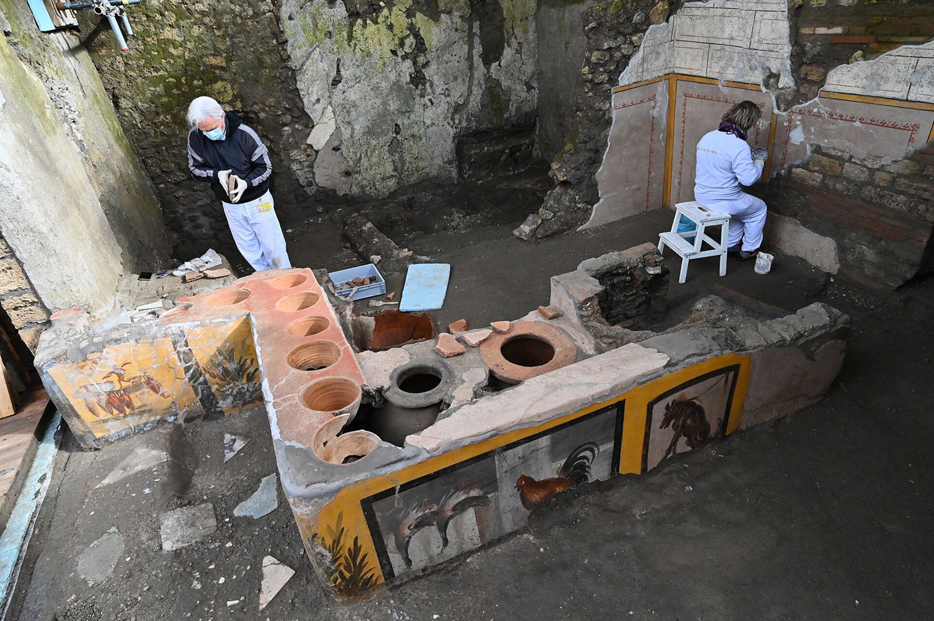 Реставраторы работают в новом районе «Термополий» на археологическом участке Помпеи - Sputnik Армения, 1920, 14.09.2021