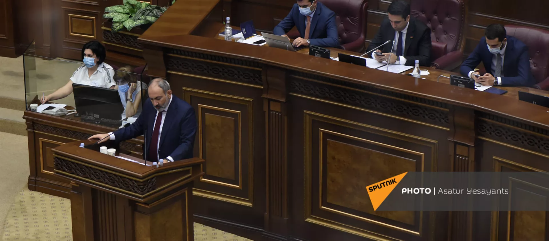 Премьер-министр Никол Пашинян на заседании Парламента Армении (24 августа 2021). Еревaн - Sputnik Армения, 1920, 24.08.2021