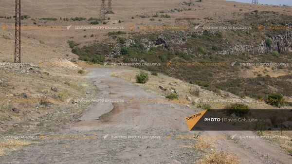 Дорога между селами Воротан и Шурнух - Sputnik Армения