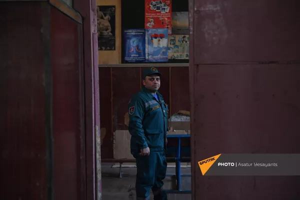 30-летний пожарник и чемпион мира по силовому троеборью Зорик Погосян - Sputnik Армения