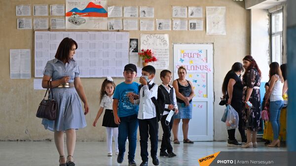 Школа в селе Сотк - Sputnik Армения
