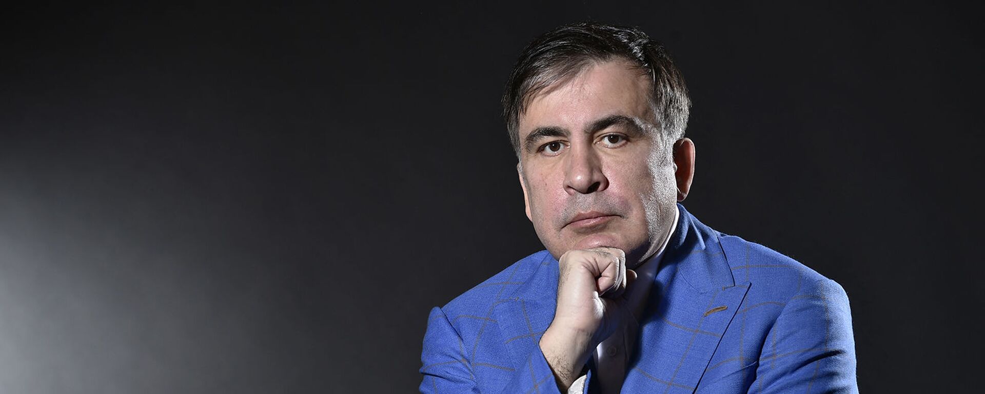 Бывший президент Грузии Михаил Саакашвили во время фотосессии (7 марта 2018). Амстердам - Sputnik Արմենիա, 1920, 29.10.2021