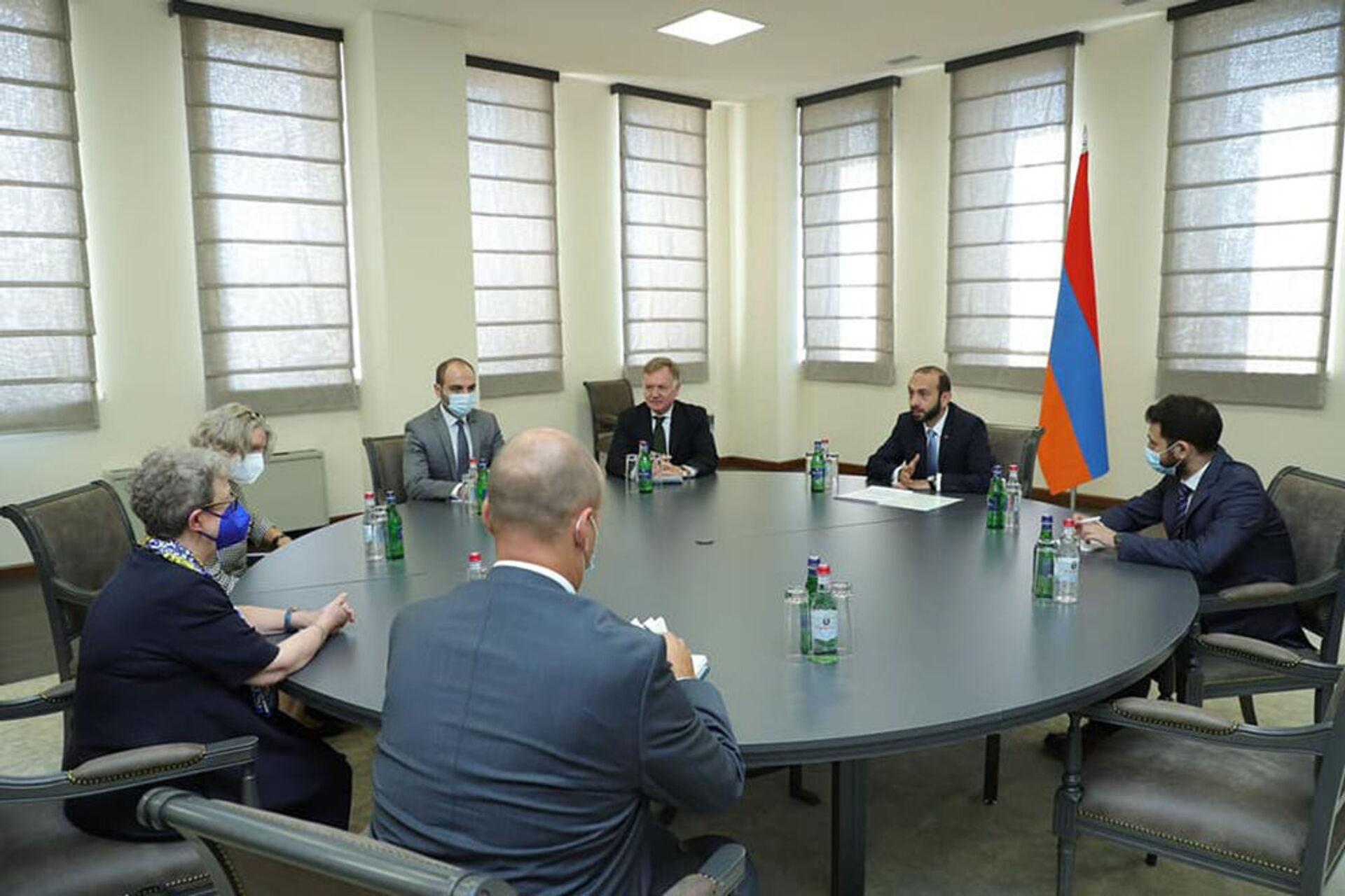 Министр иностранных дел Арарат Мирзоян принял делегацию ЕС в Армении (7 сентября 2021). Еревaн - Sputnik Արմենիա, 1920, 14.09.2021