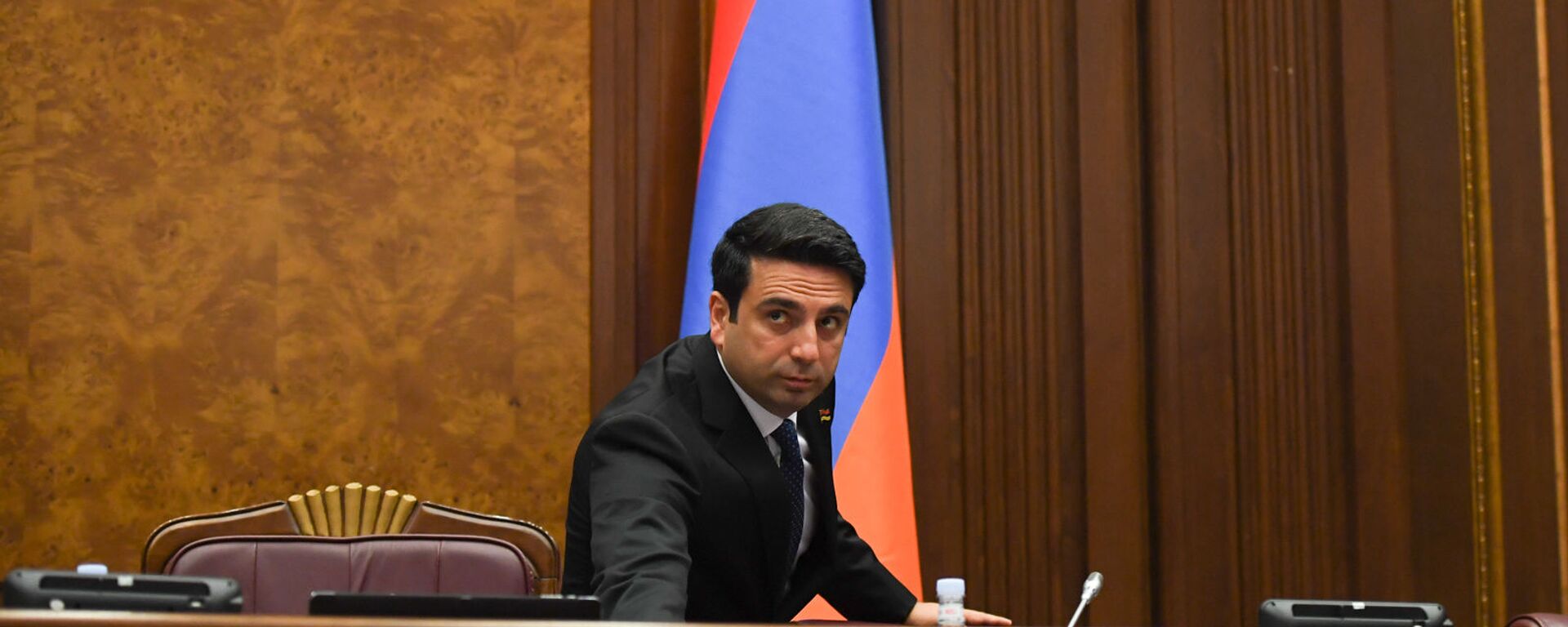 Ален Симонян во время заседания НС (13 сентября 2021). Еревaн - Sputnik Армения, 1920, 22.12.2021