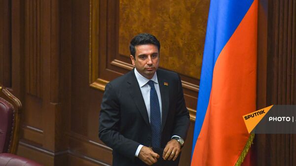 Ален Симонян во время заседания НС (13 сентября 2021). Еревaн - Sputnik Армения
