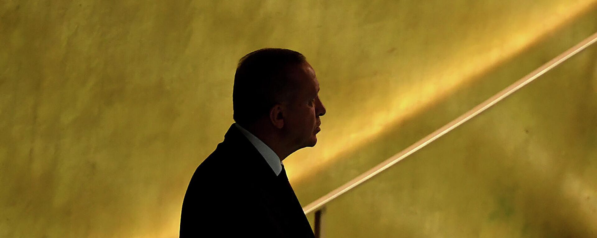 Президент Турции Реджеп Тайип Эрдоган перед выступлением на 76-й сессии Генеральной Ассамблеи ООН (21 сентября 2021). Нью-Йорк - Sputnik Армения, 1920, 26.09.2021
