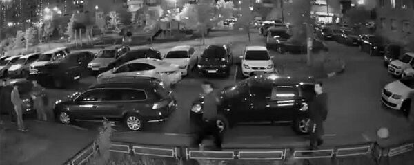 Пользователь Армен Хачатрян выложил в сеть видео драки со стрельбой в Одинцово - Sputnik Армения