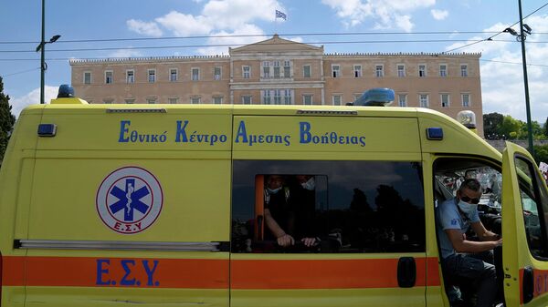 Машина скорой помощи в Греции - Sputnik Армения