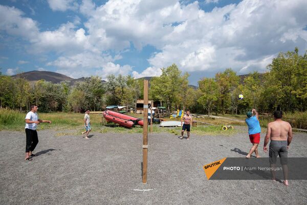 Территория ОО Армянский лагерь на озере Севан - Sputnik Армения