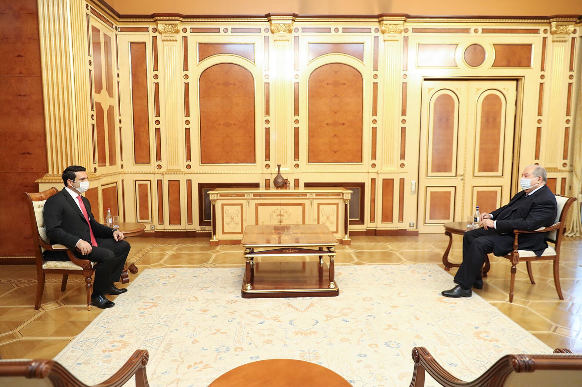 Президент Армен Саркисян встретился с председателем Национального Собрания Аленом Симоняном (30 сентября 2021). Еревaн - Sputnik Արմենիա, 1920, 30.09.2021