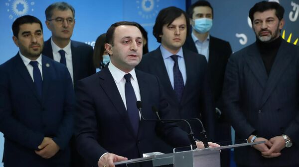 Ираклий Гарибашвили выступает во время брифинга лидеров правящей партии Грузинская мечта (18 февраля 2021). Тбилиси - Sputnik Արմենիա
