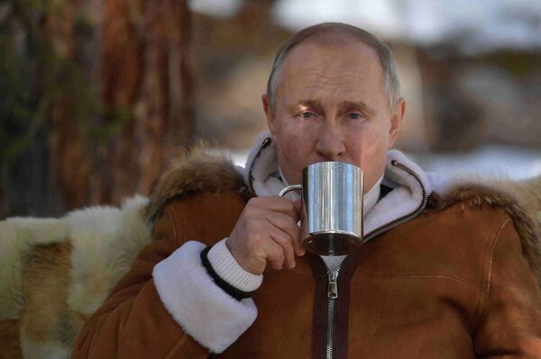 Глава российского государства не первый раз выбирает Сибирь в качестве направления для отдыха. - Sputnik Армения