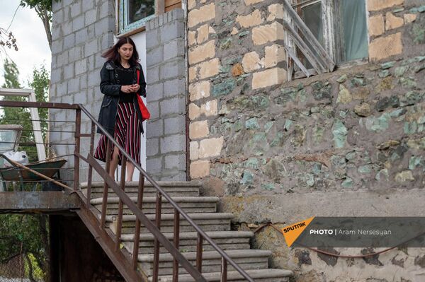 Переехавшая из Еревана в Гегаркуникский Драхтик Мелания Ованнисян - Sputnik Армения