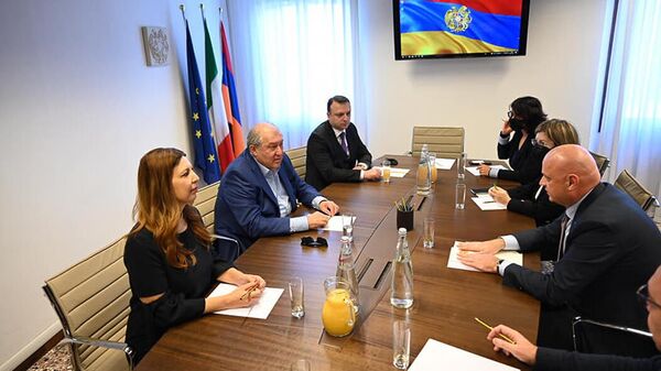 Президент Армен Саркисян посетил почетное консульство Армении в Венеции. - Sputnik Արմենիա