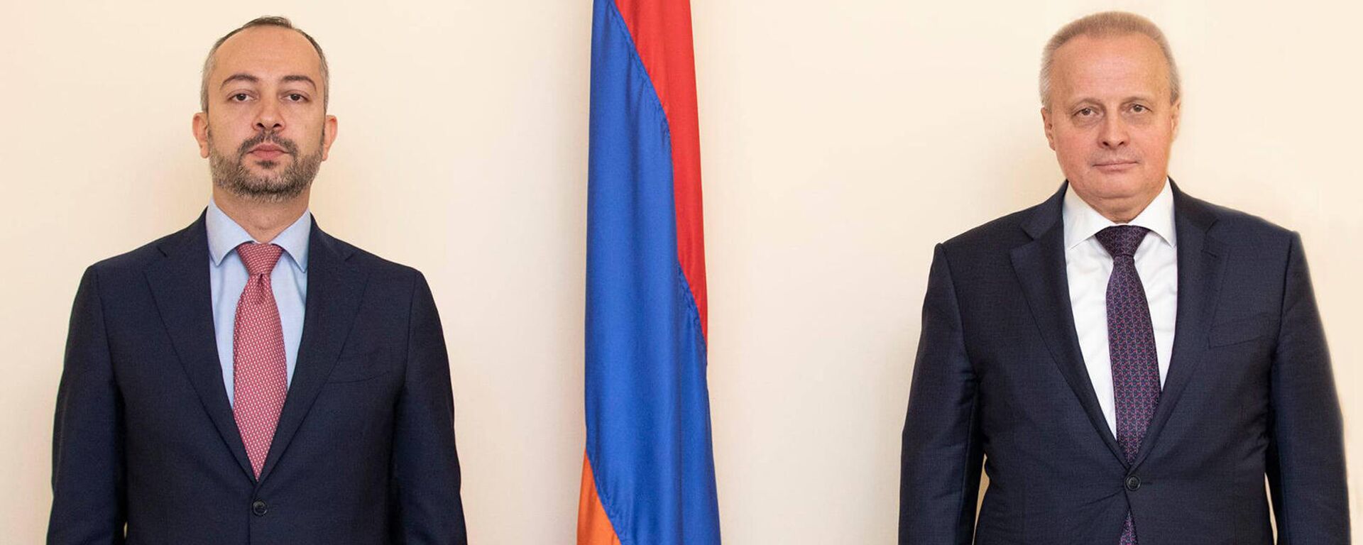 Էդուարդ Աղաջանյանն ու Սերգեյ Կոպիրկինը - Sputnik Արմենիա, 1920, 09.10.2021