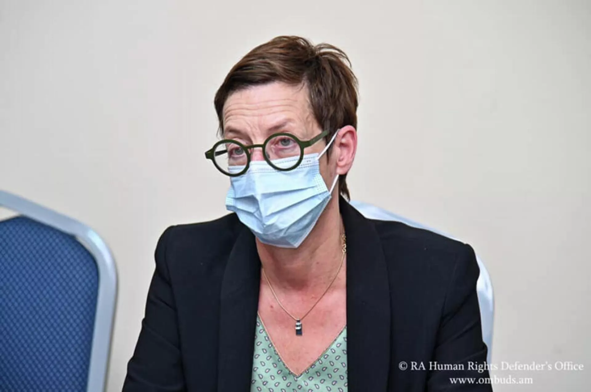 Омбудсмен Арман Татоян принял новоназначенного посла Франции в Армении Анн Луйо (24 октября 2021). Еревaн Омбудсмен Арман Татоян принял новоназначенного посла Франции в Армении Анн Луйо (24 октября 2021). Еревaн - Sputnik Армения, 1920, 24.10.2021