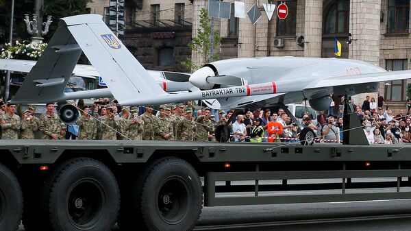 Беспилотный летательный аппарат Bayraktar на репетиции военного парада в честь Дня независимости Украины (18 августа 2021). Киев - Sputnik Армения