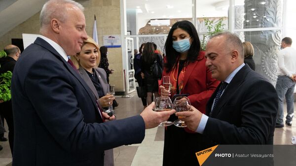 Открытие учебного центра в Национальном институте здравоохранения (9 ноября 2021). Еревaн - Sputnik Армения