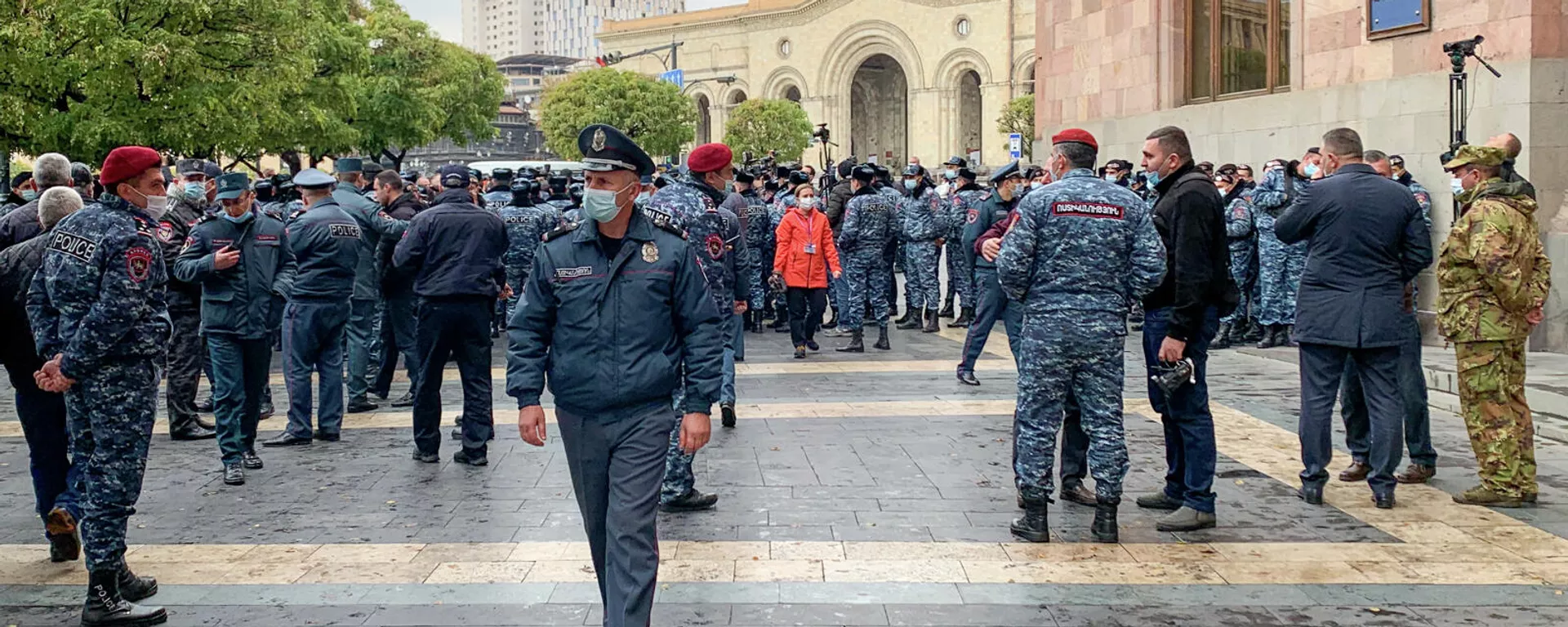 Акция протеста перед домом Правительства (11 ноября 2021). Еревaн - Sputnik Армения, 1920, 11.11.2021