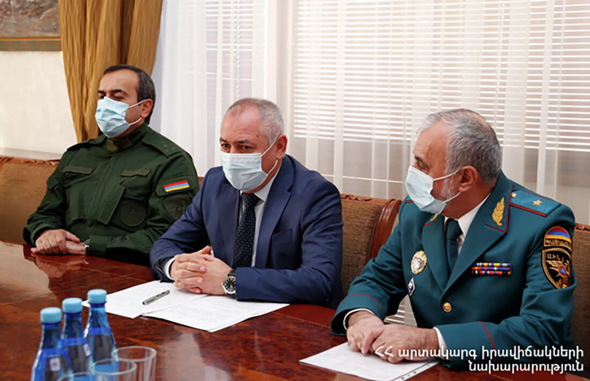 Министр по чрезвычайным ситуациям Андраник Пилоян принял генерального директора ЗАО Южно-Кавказская железная дорога Алексея Мельникова (12 ноября 2021). Ереван Министр по чрезвычайным ситуациям Андраник Пилоян принял генерального директора ЗАО Южно-Кавказская железная дорога Алексея Мельникова (12 ноября 2021). Ереван - Sputnik Армения, 1920, 12.11.2021