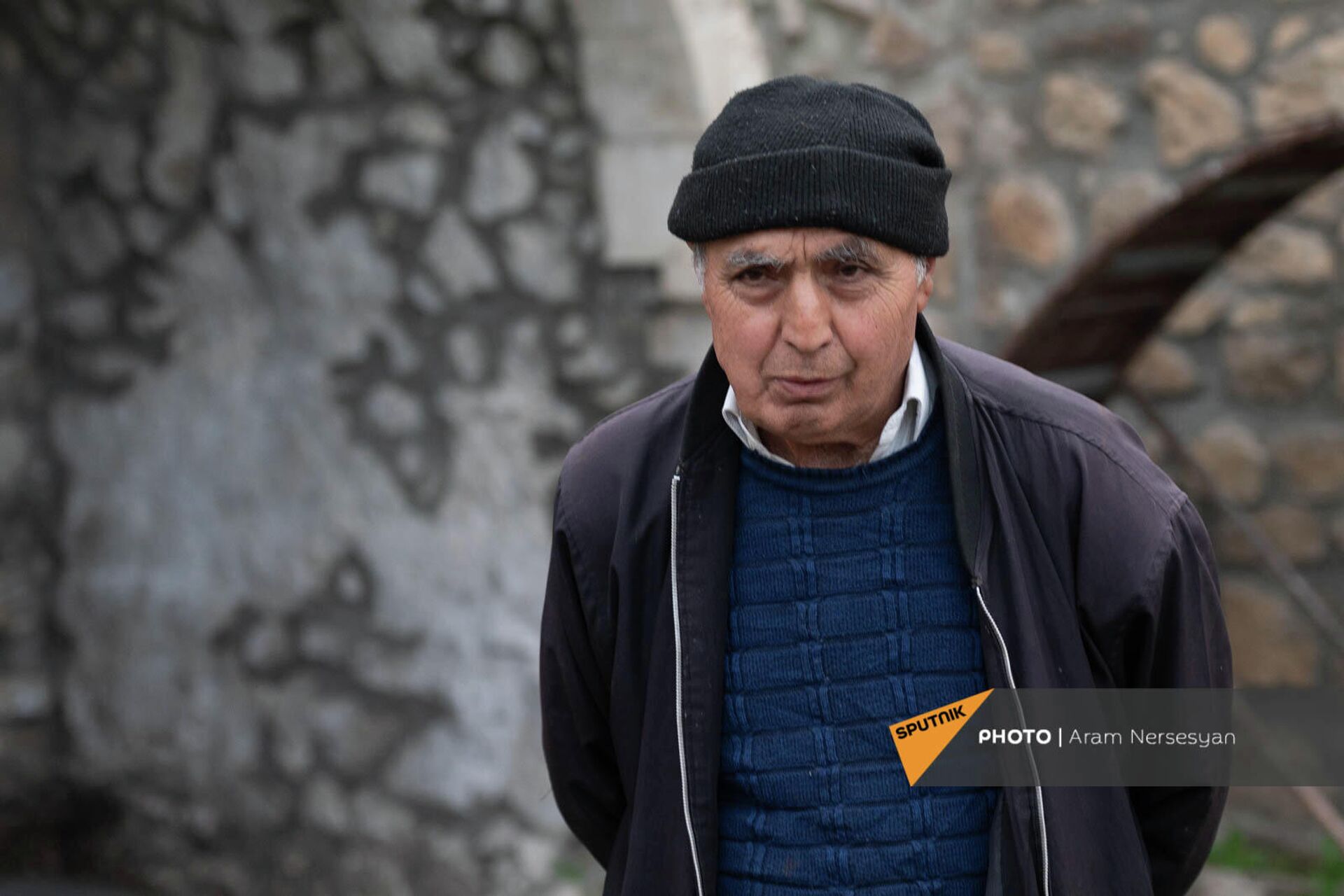 Пожилой житель Мачкалашена Карлен Ованнисян - Sputnik Армения, 1920, 14.11.2021