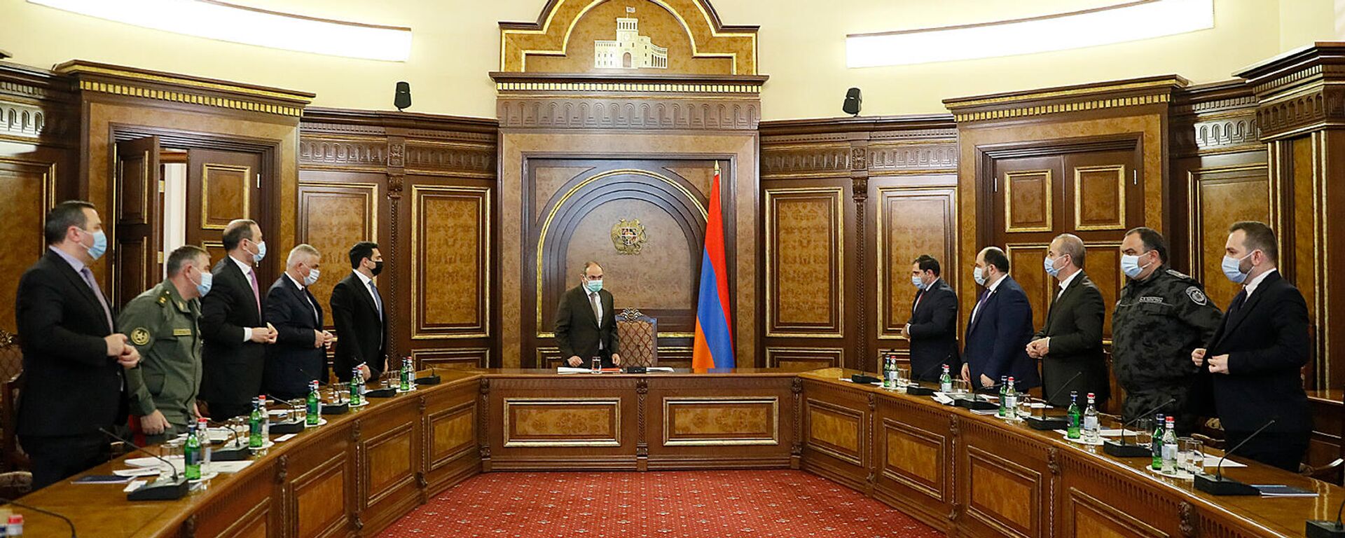 Заседание Совета безопасности Армении во главе с премьер-министром Николом Пашиняном (15 ноября 2021). Еревaн - Sputnik Армения, 1920, 15.11.2021