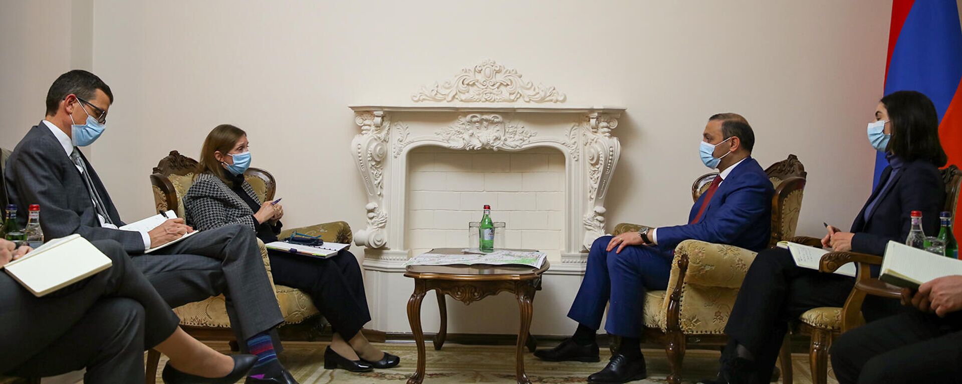Секретарь Совбеза Армен Григорян встретился с послом США в Армении Линн Трейси (16 ноября 2021). Еревaн - Sputnik Армения, 1920, 16.11.2021