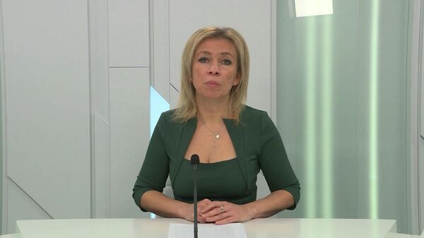 Мария Захарова о запрете ношения георгиевских ленточек в Латвии - Sputnik Армения