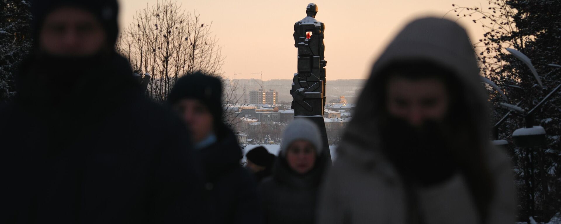 Կուզբասցիները սգում են «Լիստվյաժնայա» հանքի ողբերգության զոհերի համար  - Sputnik Արմենիա, 1920, 03.12.2021