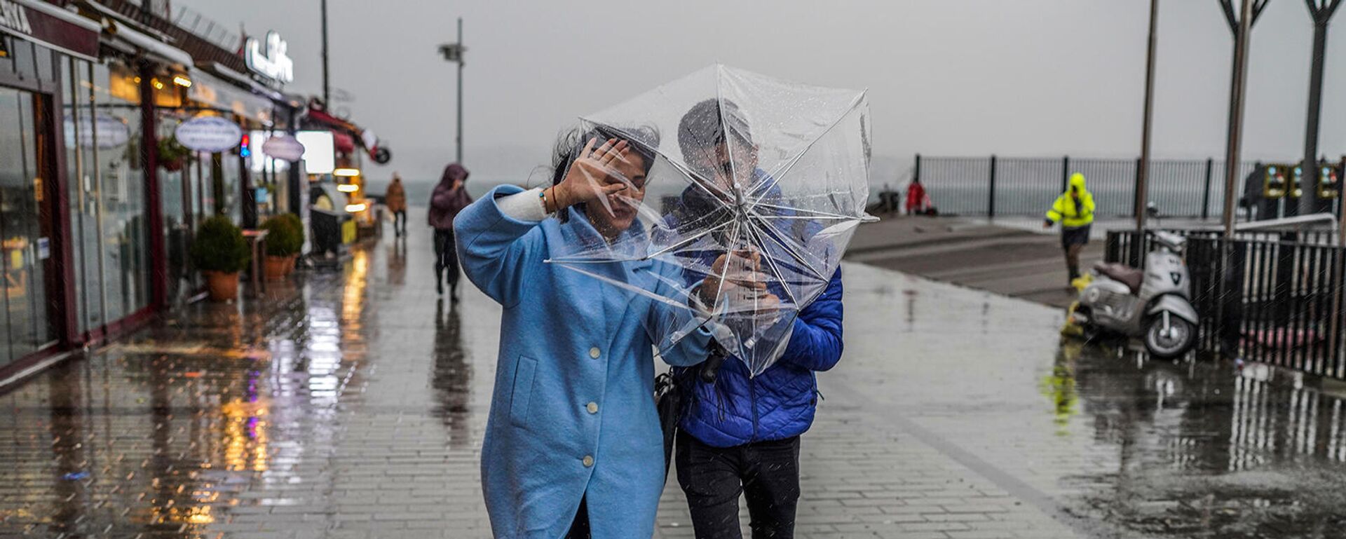 Փոթորիկը Ստամբուլում ուղեկցվել է հորդառատ անձրևներով (29 նոյեմբեր, 2021թ)․ Ստամբուլ - Sputnik Արմենիա, 1920, 30.11.2021