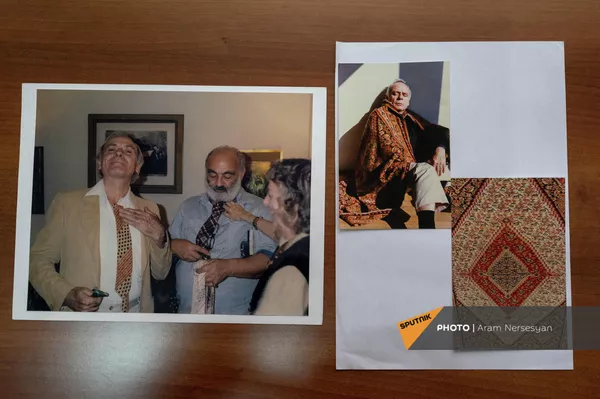 Фотографии художника Маркоса Григоряна, подаренные Музею литературы и искусства имени Егише Чаренца - Sputnik Армения