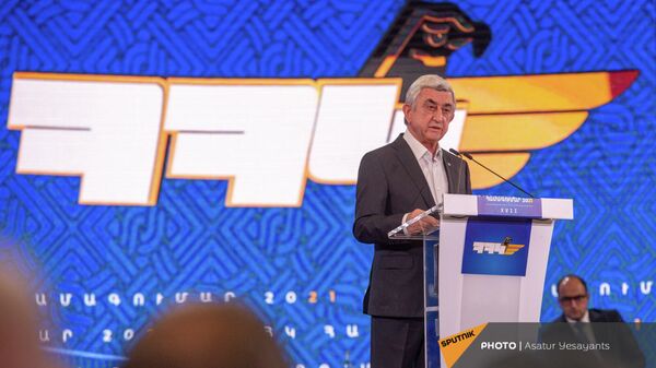 Հայաստանի հանրապետական կուսակցության նախագահ Սերժ Սարգսյանի ելույթը կուսակցության 17-րդ համագումարի ժամանակ (18 դեկտեմբերի, 2021թ). Երևան - Sputnik Արմենիա