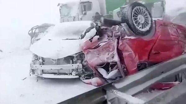 В Башкирии из-за снегопада произошла массовая авария. - Sputnik Արմենիա