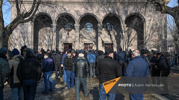 Выборы главы общины в Паракаре - Sputnik Армения