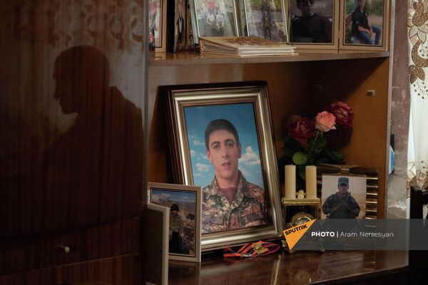 Уголок памяти Мовсеса Тадевосяна - Sputnik Армения