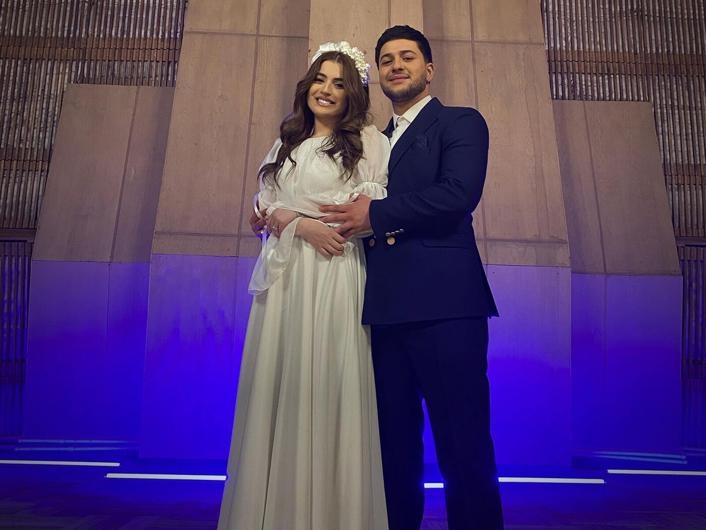 Жалаңаш Дина Юрьевна Әйеліммен ммф секс туралы үйдегі видео