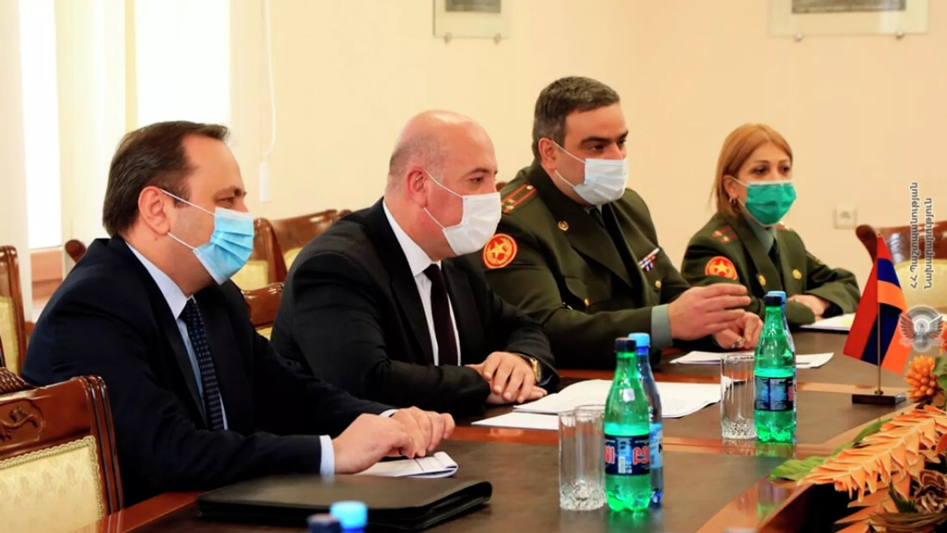 Замминистра обороны РА Арман Саркисян принял делегацию Европейского командования США (20 января 2022). Еревaн Замминистра обороны РА Арман Саркисян принял делегацию Европейского командования США (20 января 2022). Еревaн - Sputnik Армения, 1920, 20.01.2022