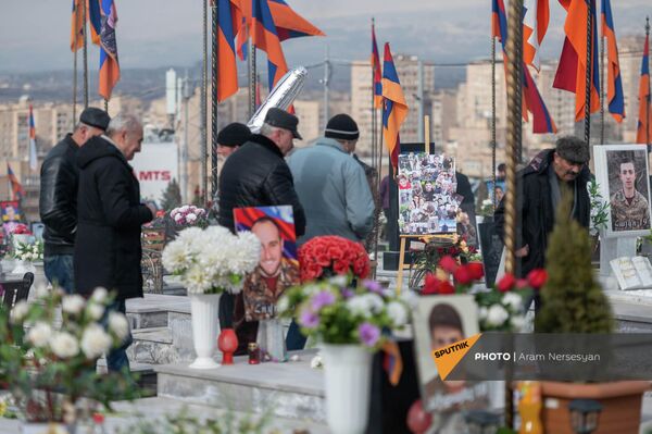 День армии в Ераблуре - Sputnik Армения