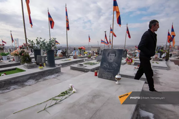 День армии в Ераблуре - Sputnik Армения