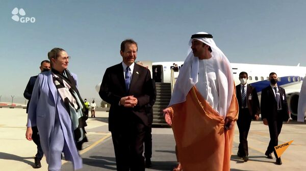 Президент Израиля Ицхак Герцог прибыл с историческим визитом в ОАЭ - Sputnik Արմենիա