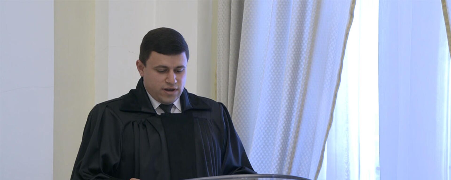 Судья Борис Бахшиян на церемонии присяги в резиденции президента (8 июля 2020). Ереван - Sputnik Армения, 1920, 03.02.2022