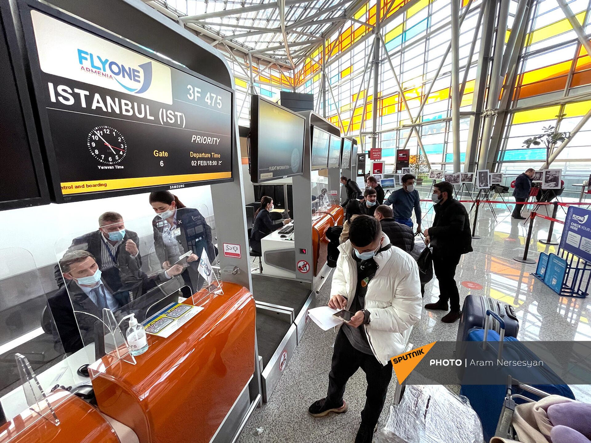 Регистрация рейса Ереван-Стамбул в аэропорту Звартноц (2 февраля 2022). Ереван - Sputnik Армения, 1920, 02.02.2022