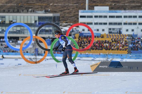 Դահուկորդ Կատյա Գալստյանը 22-րդ ձմեռային Օլիմպիական խաղերի 10կմ դասական ոճով մրցման ժամանակ (10 փետրվարի, 2022թ). Պեկին - Sputnik Արմենիա