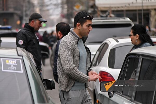 Акция протеста водителей против подорожания ОСАГО (18 февраля 2022). Еревaн - Sputnik Армения