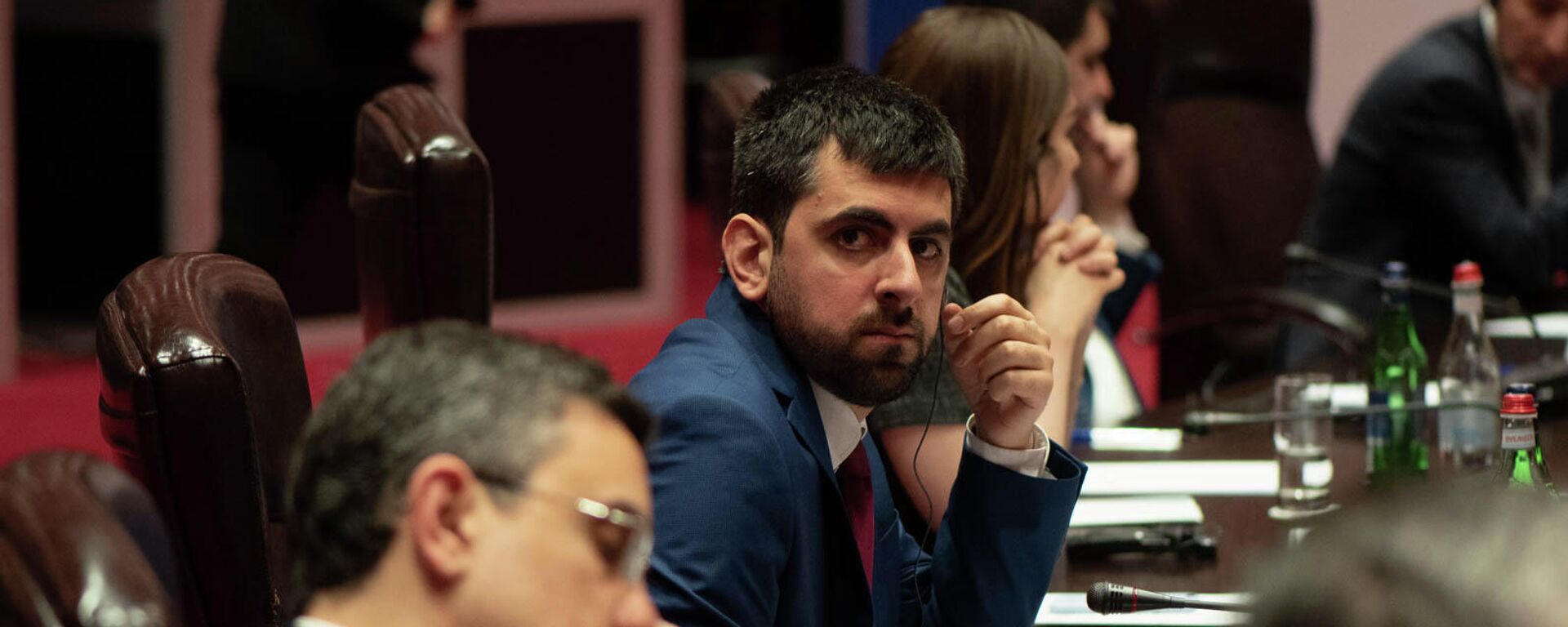 Армянские депутаты на заседании Евронест (22 февраля 2022). Еревaн - Sputnik Армения, 1920, 10.01.2024