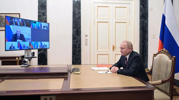 ՌԴ նախագահ Վլադիմիր Պուտինը ՌԴ Անվտանգության խորհրդի մշտական անդամների հետ օպերատիվ խորհրդակցություն է անցկացնում տեսակոնֆերանսի ռեժիմով (25 փետրվարի, 2022թ)․ Մոսկվա - Sputnik Արմենիա
