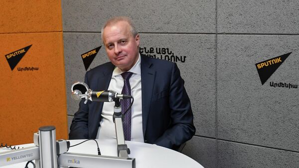 Чрезвычайный и полномочный посол России в Армении Сергей Копыркин в гостях радио Sputnik - Sputnik Армения